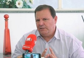 Prefeito explica em coletiva de imprensa mudanças na previsão orçamentária de 2019