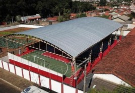 Governo Municipal entrega reforma e nova quadra coberta no Projeto Guri