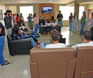 Imagem 5 do post Escola do Legislativo promoveu visitação de estudantes na Câmara Municipal