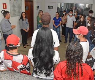 Imagem 1 do post Escola do Legislativo promoveu visitação de estudantes na Câmara Municipal