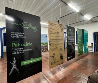 Imagem 2 do post Expocacer participa da reinauguração de museu com exposição atualizada sobre a história da cooperativa e da cafeicultura de Patrocínio-MG
