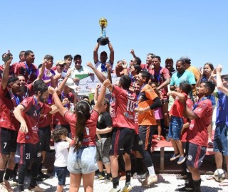 Imagem 2 do post Caxambú Vidrolar é o grande campeão do Campeonato de Futebol Rural 2023 em Patrocínio.