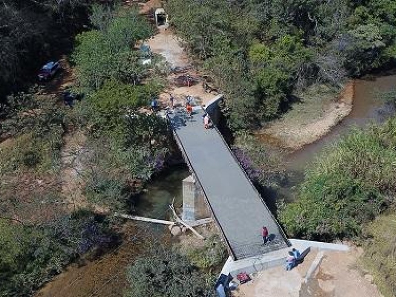 Ponte dos Borges recebe concreto