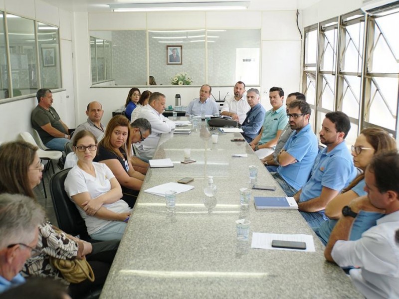 Comissão de Monitoramento do COVID-19 realiza reunião
