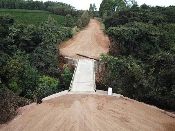 Governo Municipal inaugura construção de ponte de concreto nesse sábado