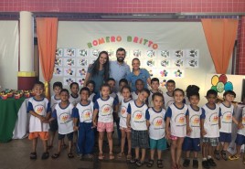 Alunos do Tempo Integral do Centro de Educação Infantil Geralda Pereira realizam Exposição sobre as obras de Romero Britto
