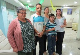 Criança doa potra para rifa e arrecada mais de 1.500 reais para o HC Patrocínio durante a Cavalgada de Salitre