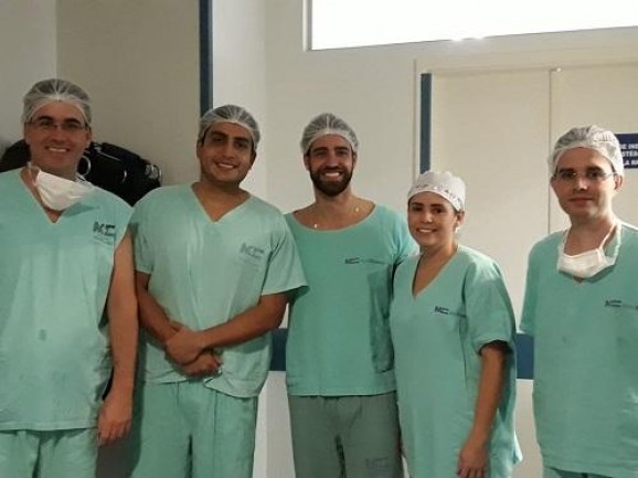 Equipe realiza 1ª cirurgia bariátrica do Hospital Med Center