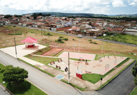 Governo Municipal entrega reforma da Praça da Saúde dos bairros Nações e Serra Negra