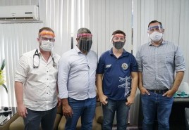 Governo Municipal recebe doação de protetores faciais Face Shield produzidos pelo IFTM