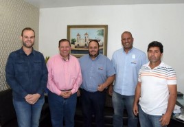 Prefeito Deiró Marra recebe visita de Secretário Municipal de Obras da cidade de Patos de Minas