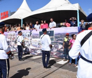 Imagem 2 do post Desfile na Avenida Rui Barbosa celebra os 180 de Patrocínio