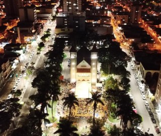 Imagem 1 do post Encenação da Paixão de Cristo encanta público na Praça Santa Luzia