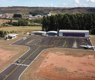 Imagem 1 do post Governo Municipal realiza adequações no Aeroporto Municipal