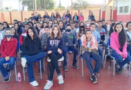 NAE realiza palestra na Escola Municipal Joaquim Martins