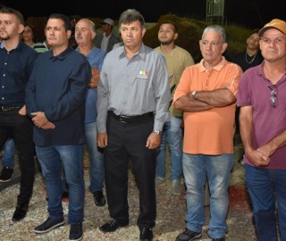 Imagem 4 do post Vereadores participam da Inauguração das Cabines de TV do Estádio Municipal Pedro Alves do Nascimento