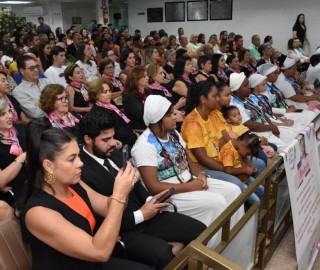 Imagem 3 do post CÂMARA MUNICIPAL HOMENAGEIA PERSONALIDADES COM A COMENDA “CIDADANIA HONORÁRIA”