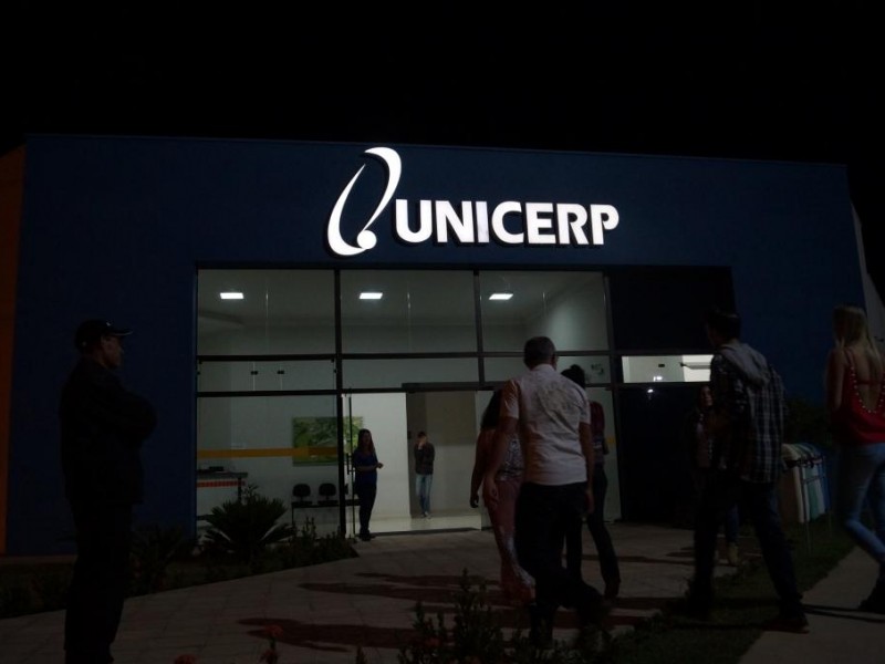 Unicerp inova mais uma vez e oferece aos alunos do Direito a...